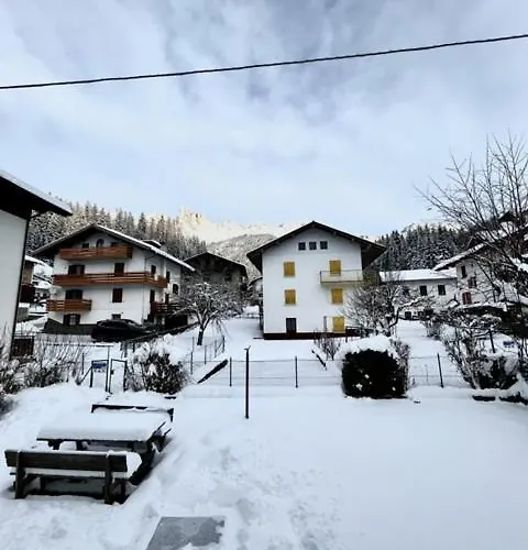 Apartament Dolomiti *